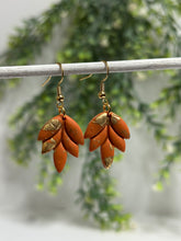 Load image into Gallery viewer, Orange Spice Leaf
